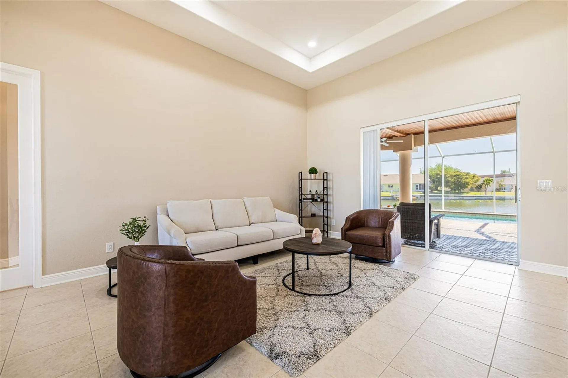 613 SE 4th Place Cape Coral FL 33990