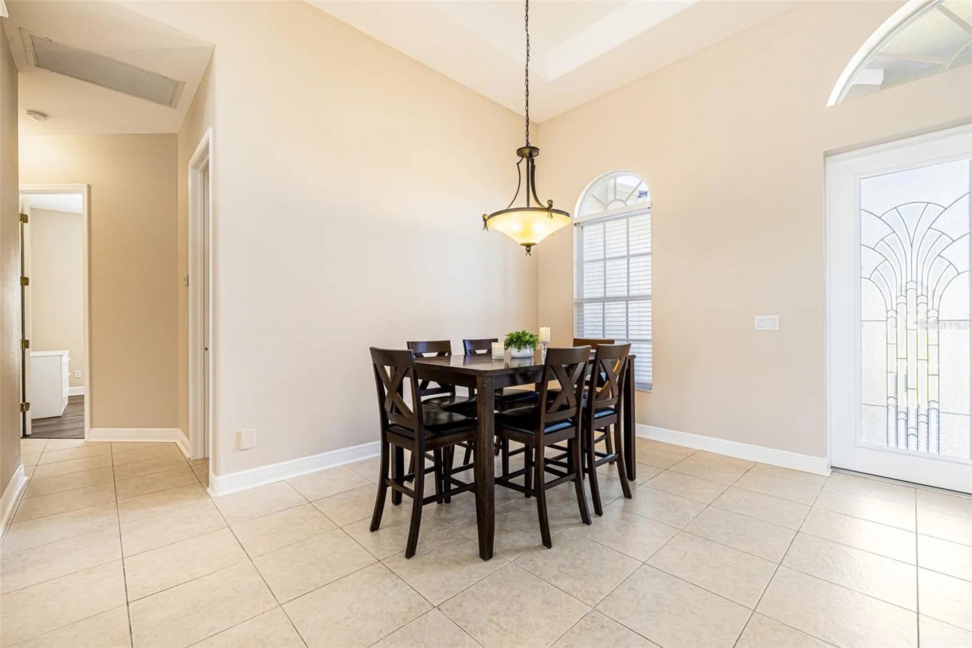 613 SE 4th Place Cape Coral FL 33990