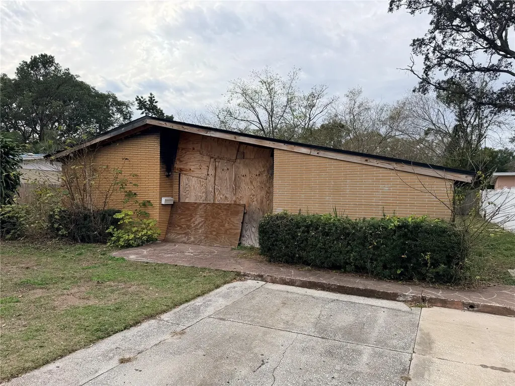 10920 N 14th Street Tampa FL 33612
