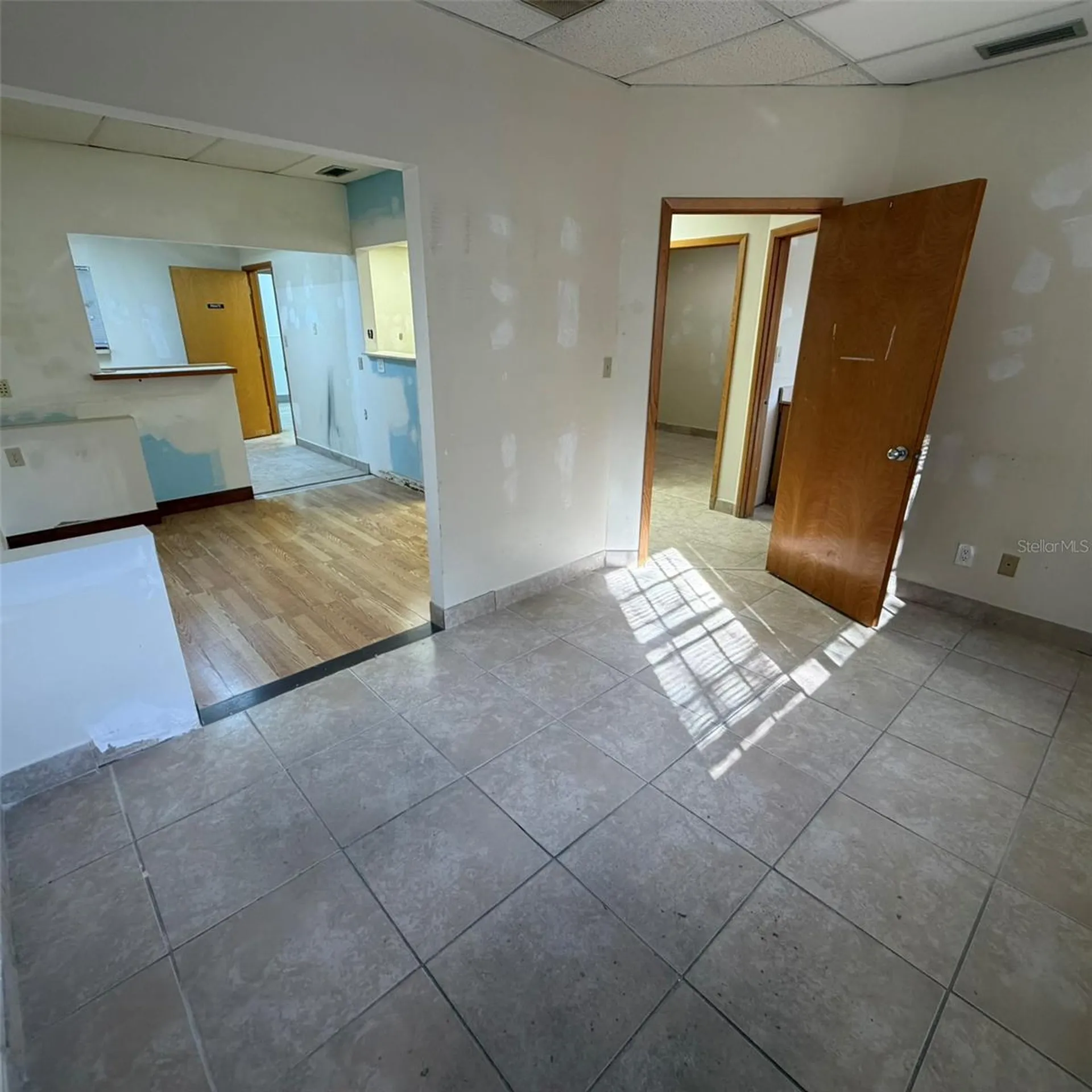 9753 S Orange Blossom Trail Orlando FL 32837