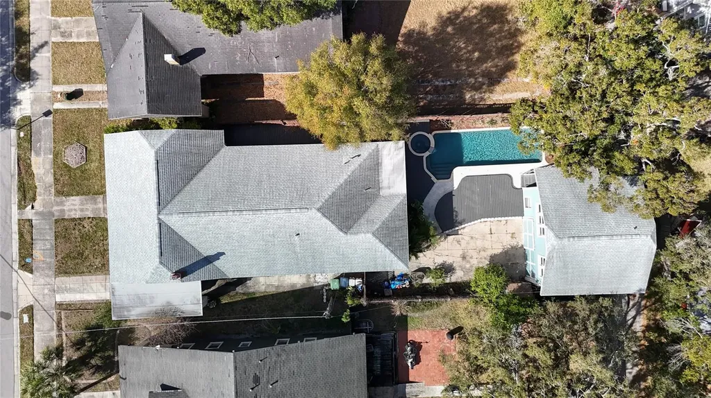 2105 W Southview Avenue Tampa FL 33606