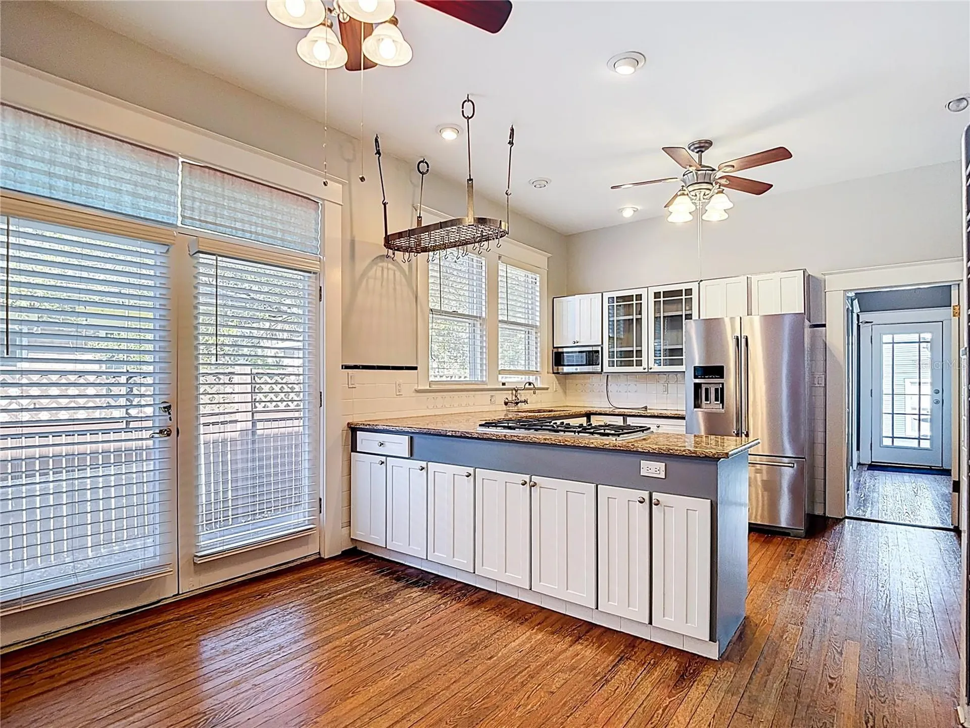 2105 W Southview Avenue Tampa FL 33606