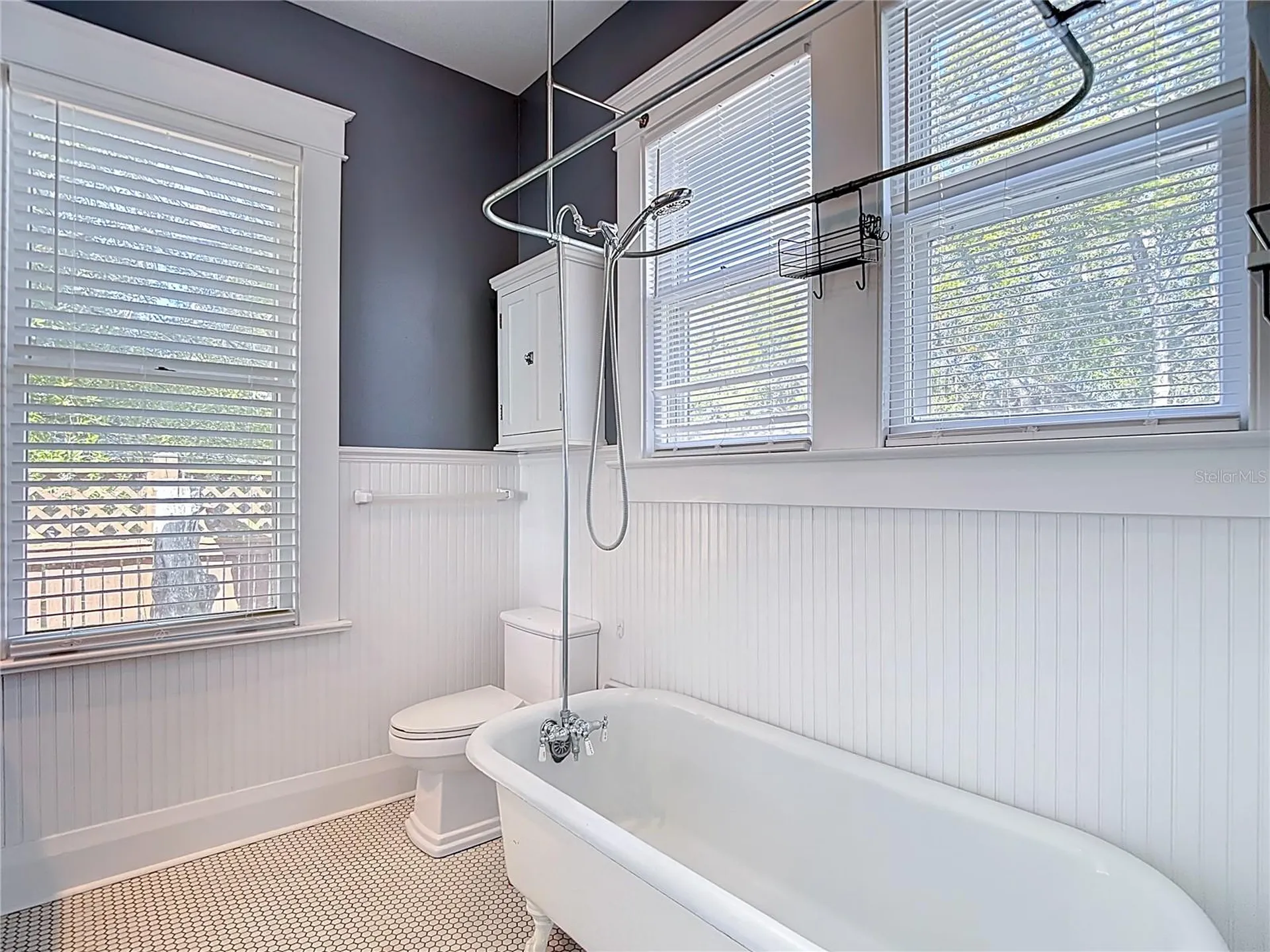 2105 W Southview Avenue Tampa FL 33606