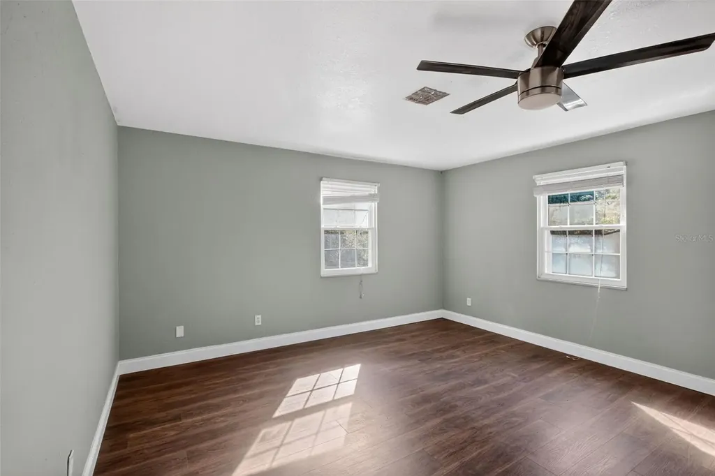 901 Sunset Avenue Orange City FL 32763
