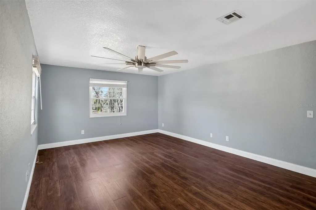 901 Sunset Avenue Orange City FL 32763