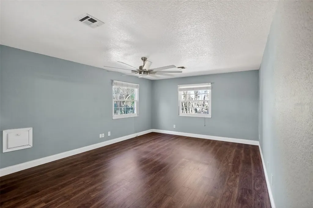 901 Sunset Avenue Orange City FL 32763