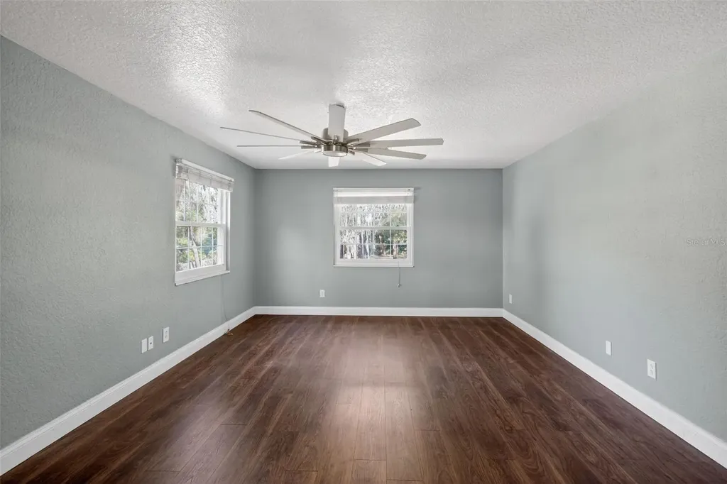 901 Sunset Avenue Orange City FL 32763