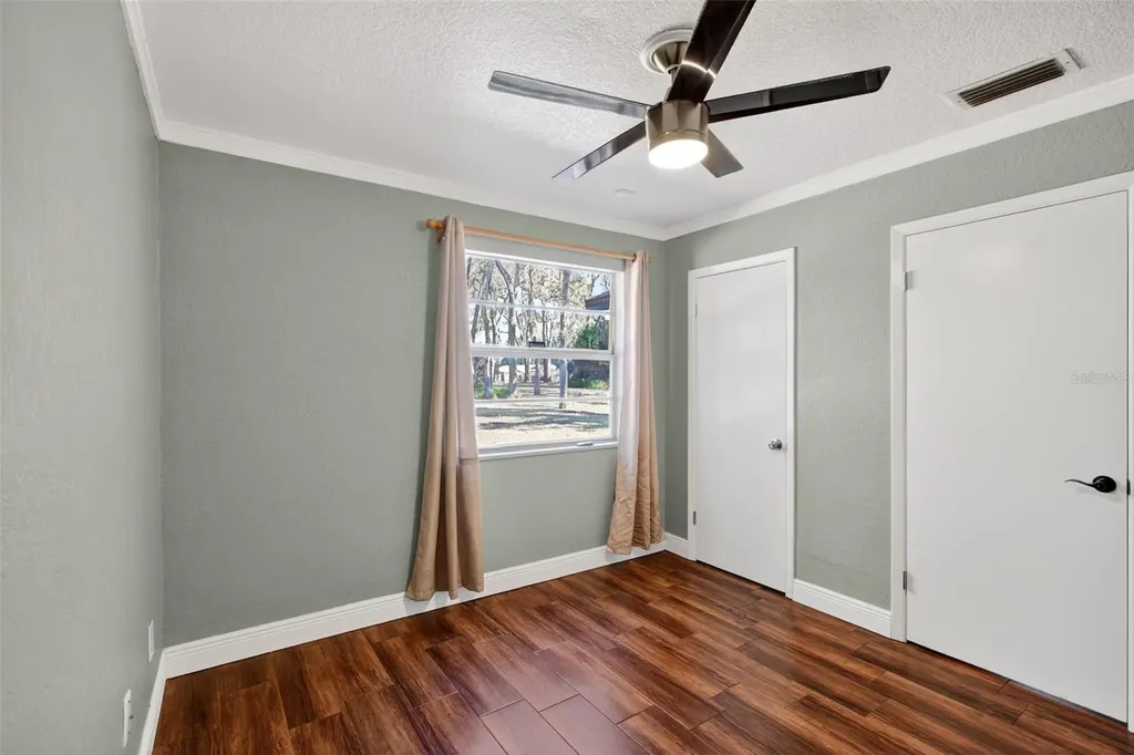 901 Sunset Avenue Orange City FL 32763