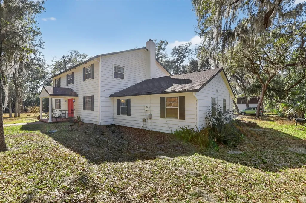 901 Sunset Avenue Orange City FL 32763