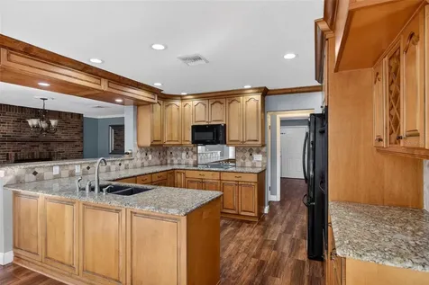 901 Sunset Avenue Orange City FL 32763