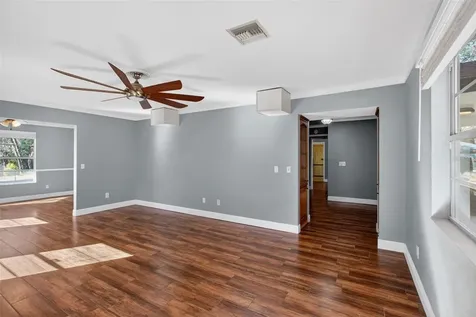 901 Sunset Avenue Orange City FL 32763