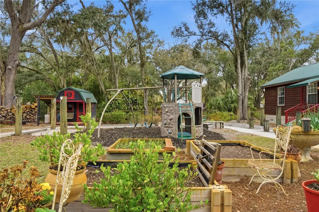 8010 Franklin Road Plant City FL 33565