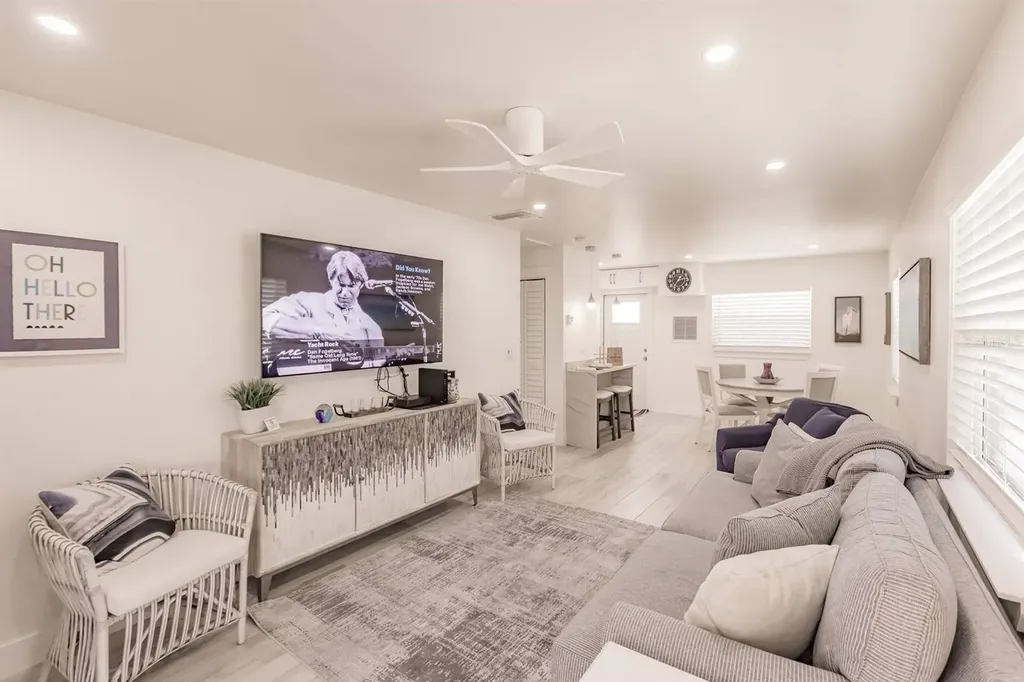 6020 Midnight Pass Road Sarasota FL 34242
