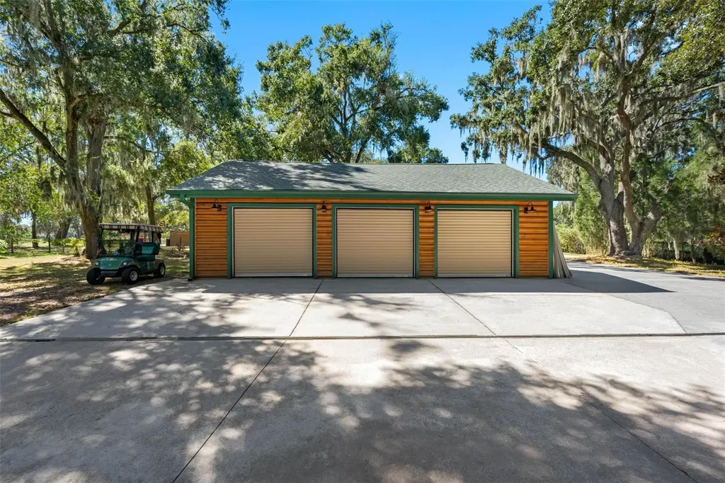 11401 Thonotosassa Road Thonotosassa FL 33592