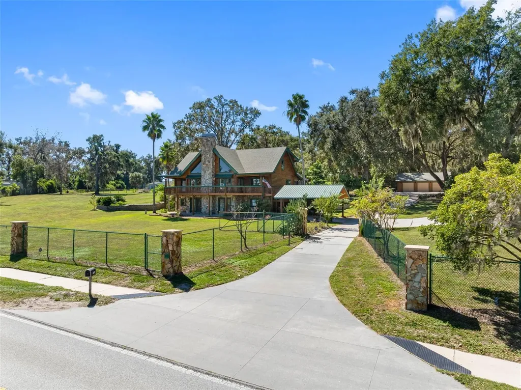 11401 Thonotosassa Road Thonotosassa FL 33592