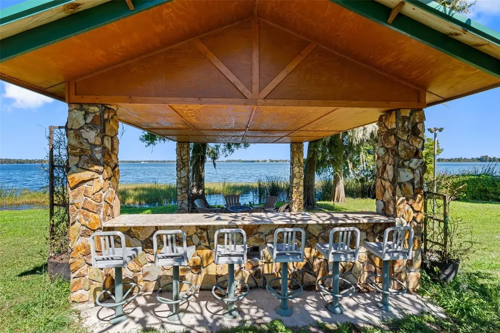 11401 Thonotosassa Road Thonotosassa FL 33592