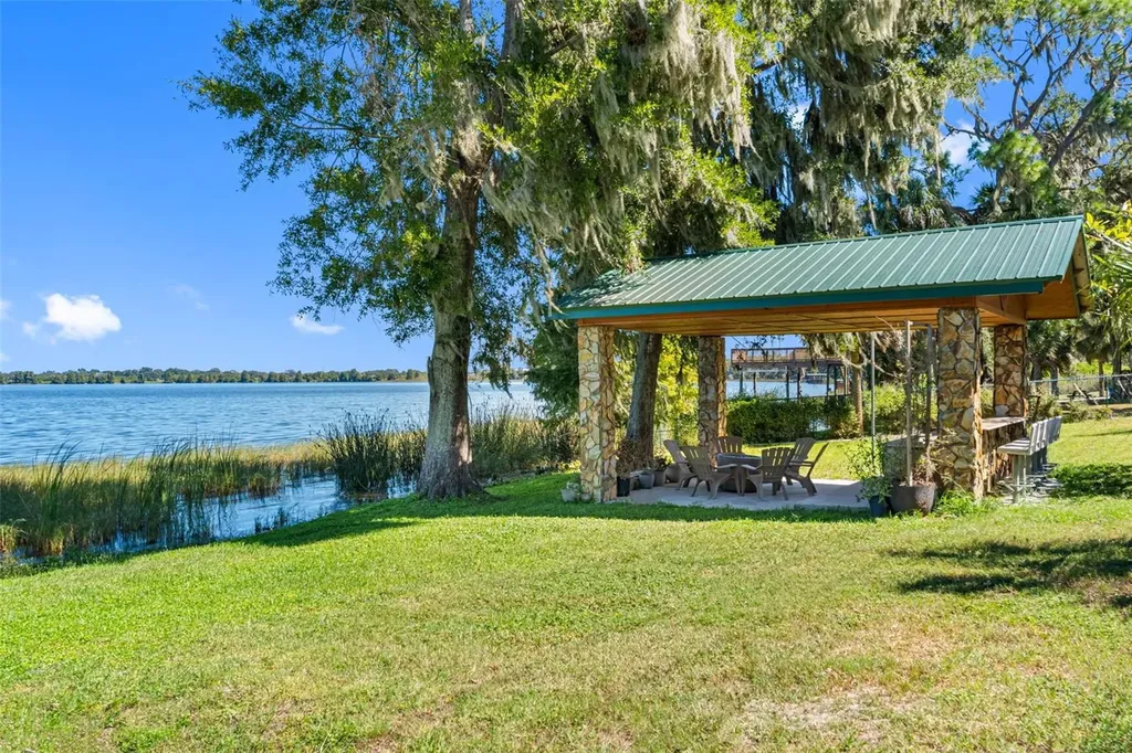 11401 Thonotosassa Road Thonotosassa FL 33592