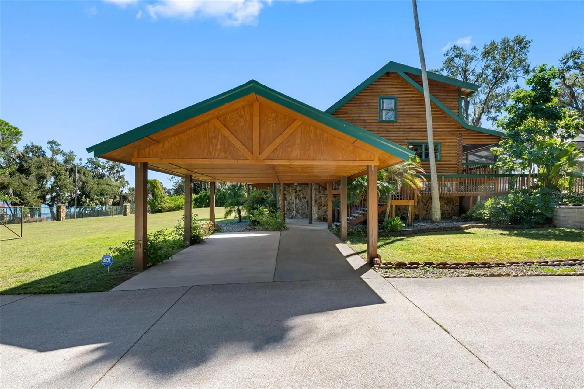 11401 Thonotosassa Road Thonotosassa FL 33592