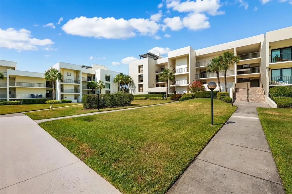 50 Coe Road Belleair FL 33756