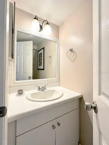 1713 Azalea Court Oldsmar FL 34677
