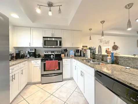 1713 Azalea Court Oldsmar FL 34677
