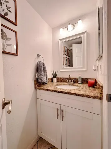 1713 Azalea Court Oldsmar FL 34677