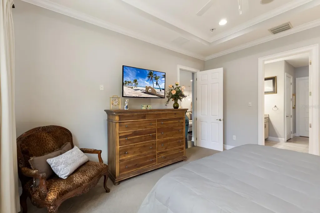 1856 Hyde Park Street Sarasota FL 34239
