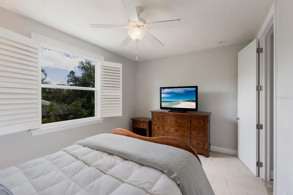 1856 Hyde Park Street Sarasota FL 34239