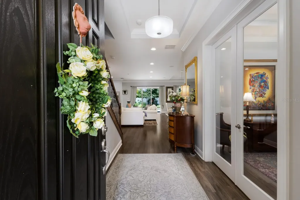 1856 Hyde Park Street Sarasota FL 34239