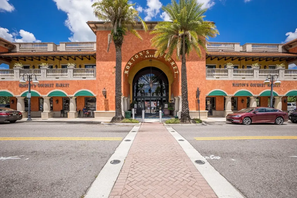 1856 Hyde Park Street Sarasota FL 34239