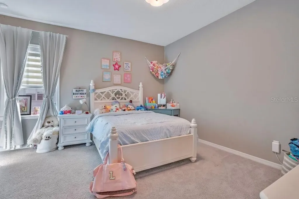 8670 Hata Street Orlando FL 32827