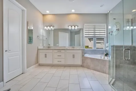 8670 Hata Street Orlando FL 32827