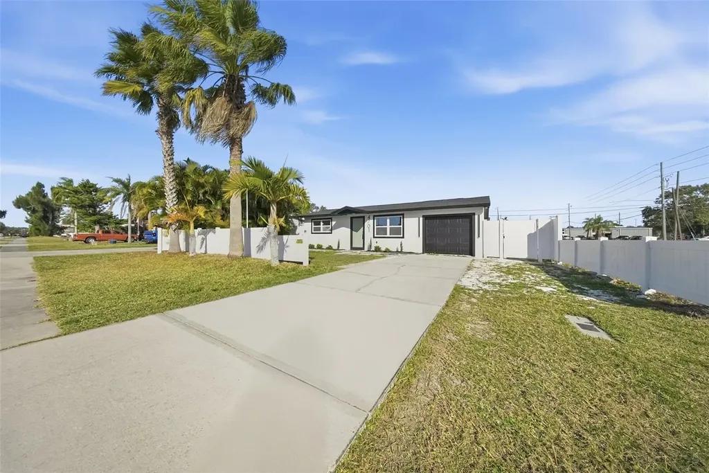 4701 72nd Avenue N Pinellas Park FL 33781