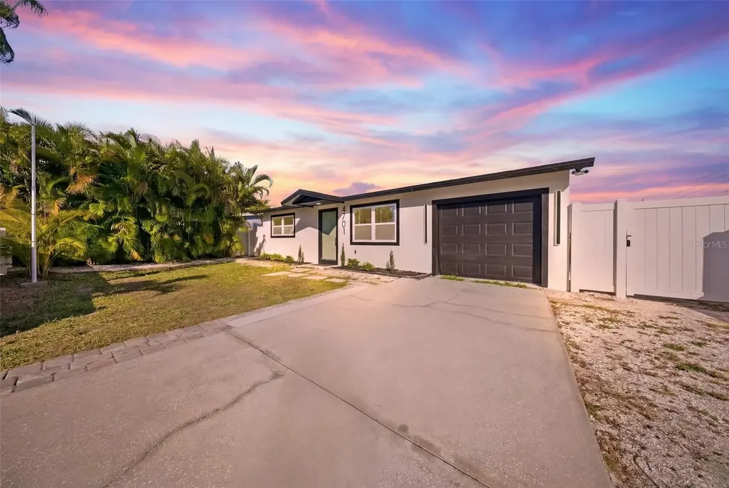 4701 72nd Avenue N Pinellas Park FL 33781
