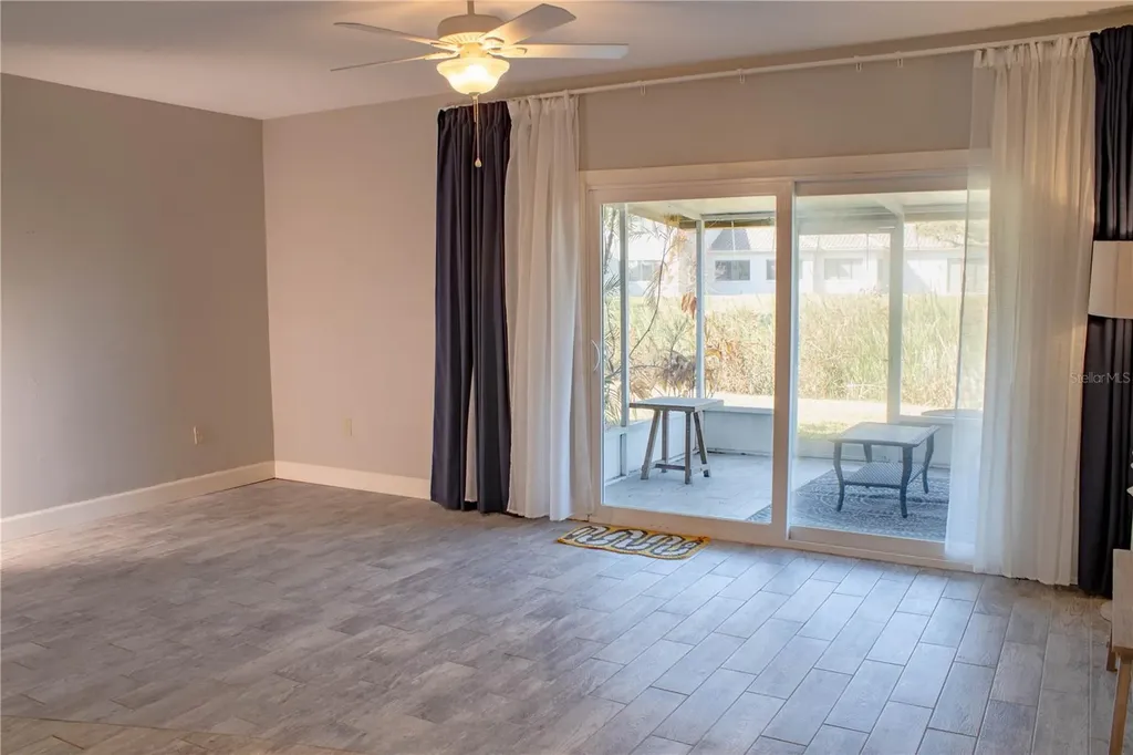 1920 E Edgewood Drive Lakeland FL 33803