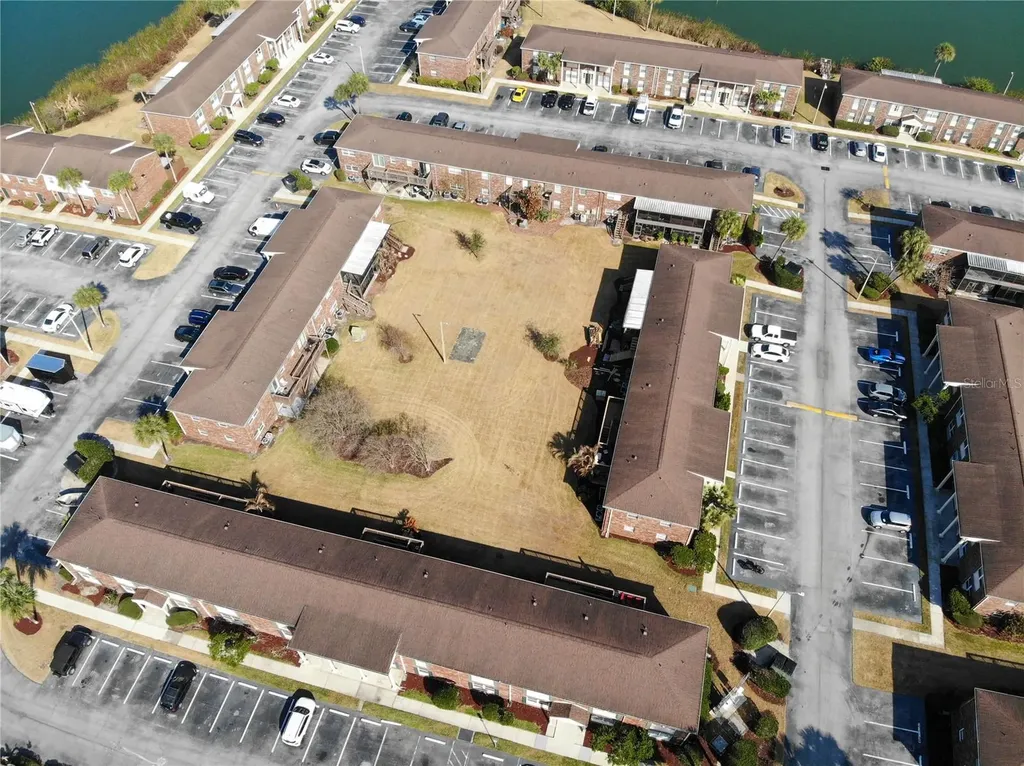 1920 E Edgewood Drive Lakeland FL 33803