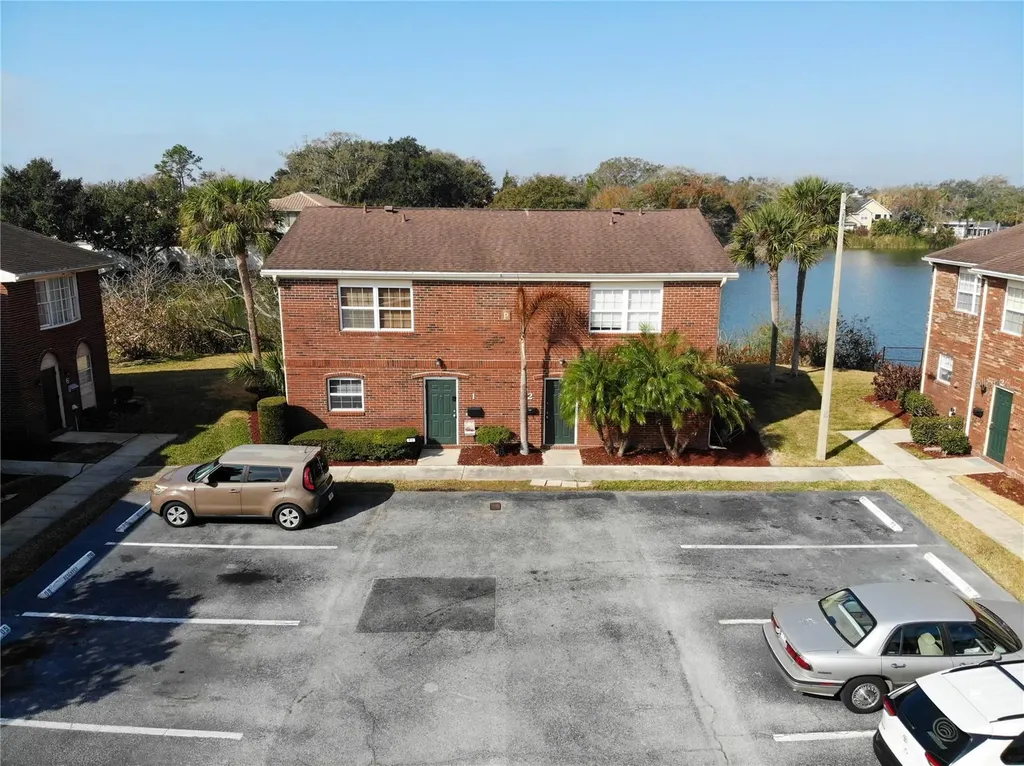 1920 E Edgewood Drive Lakeland FL 33803