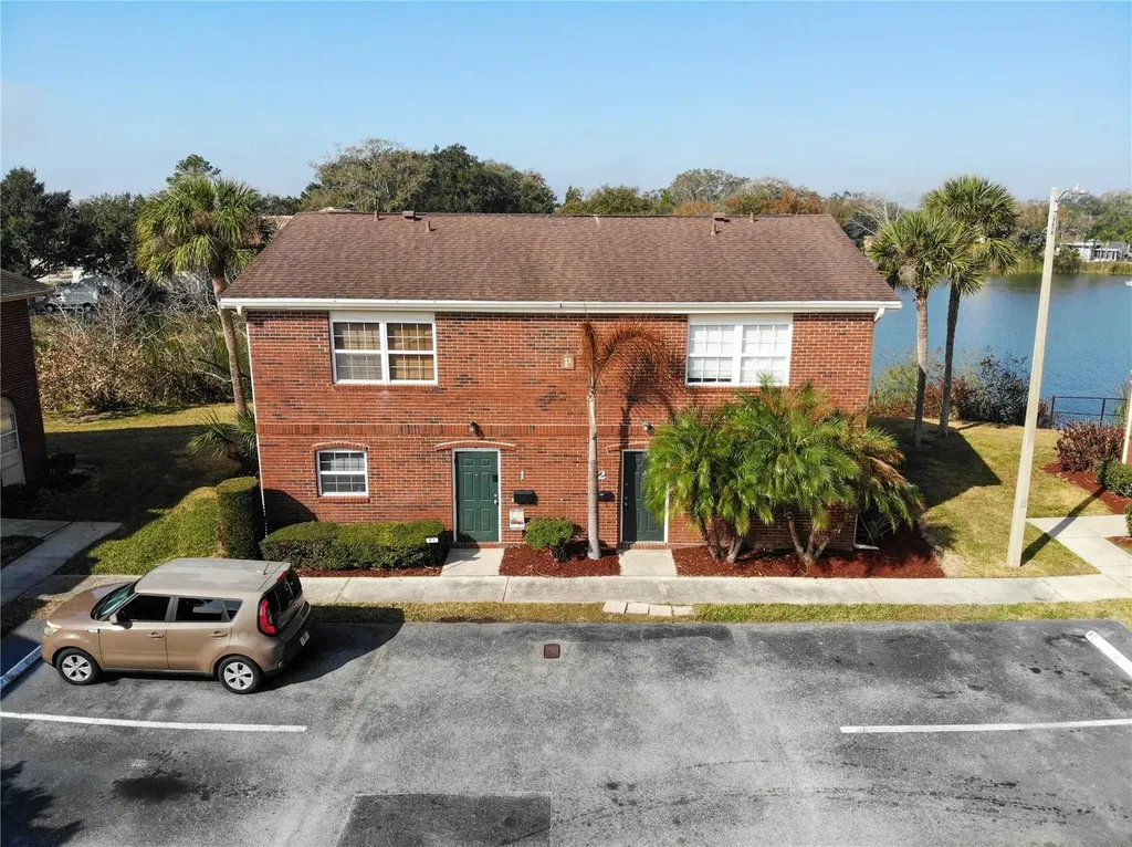 1920 E Edgewood Drive Lakeland FL 33803