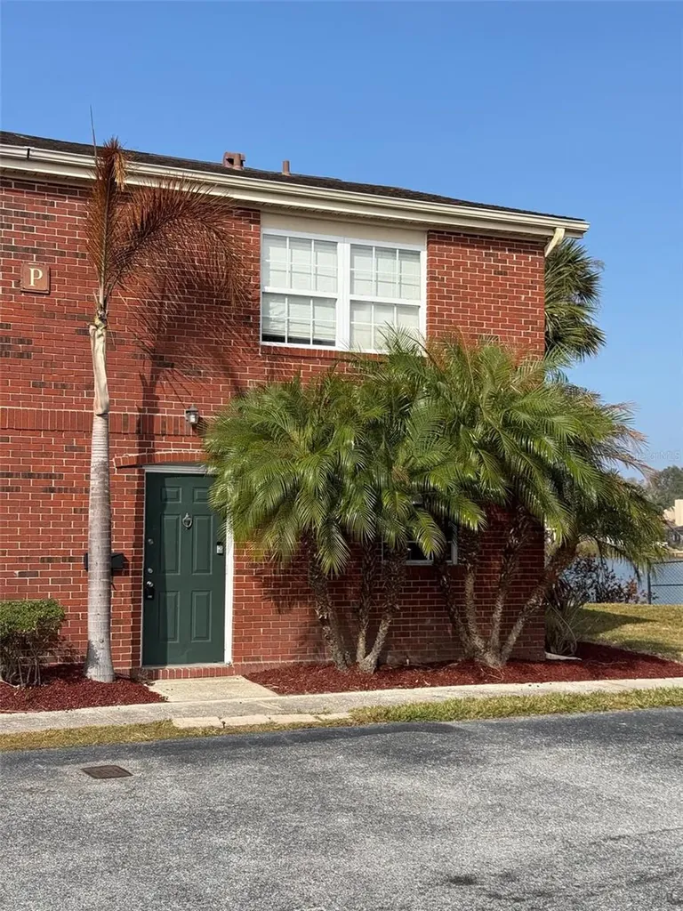 1920 E Edgewood Drive Lakeland FL 33803