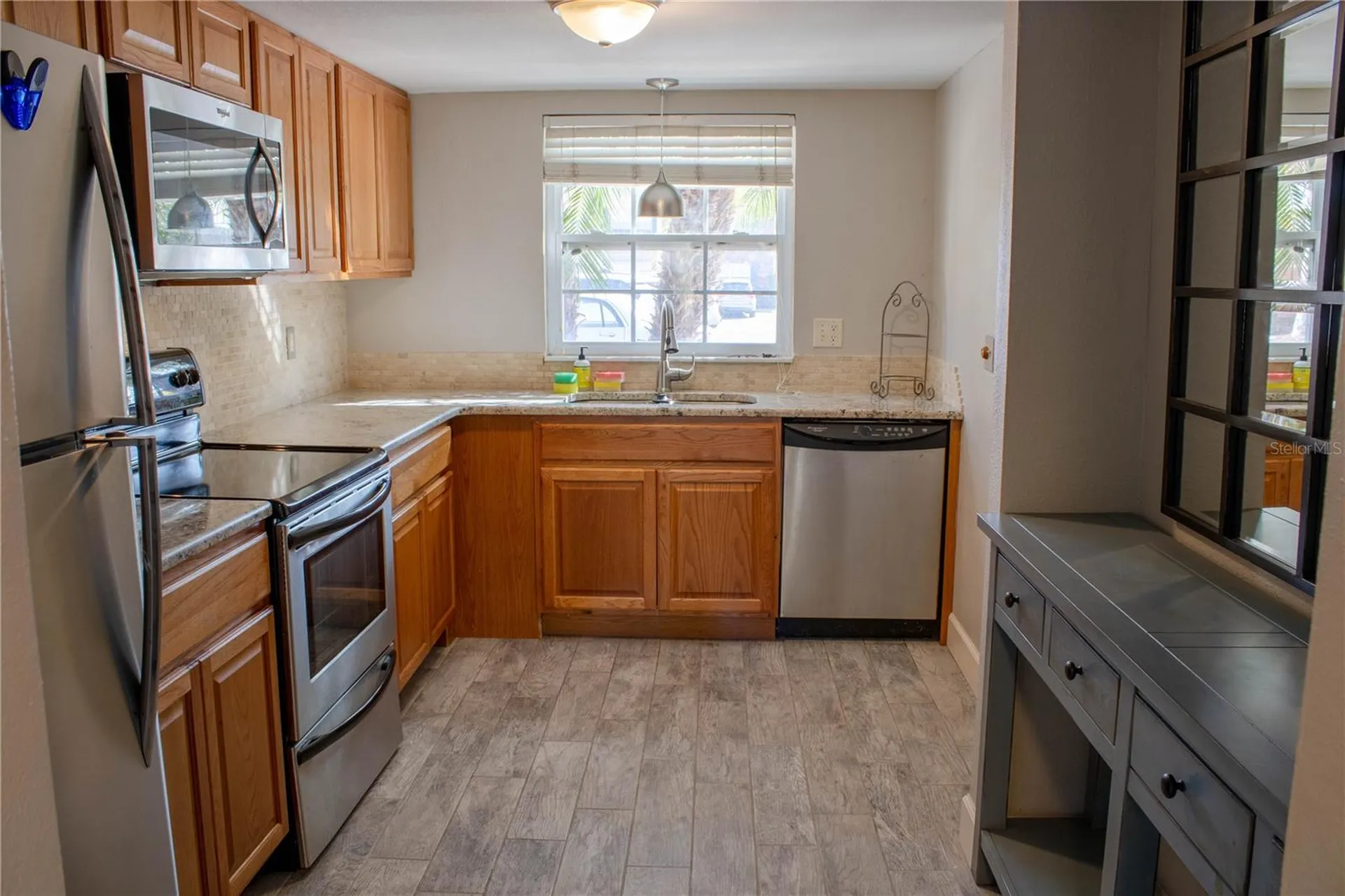 1920 E Edgewood Drive Lakeland FL 33803