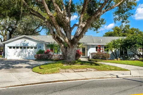 185 Birchwood Drive Maitland FL 32751