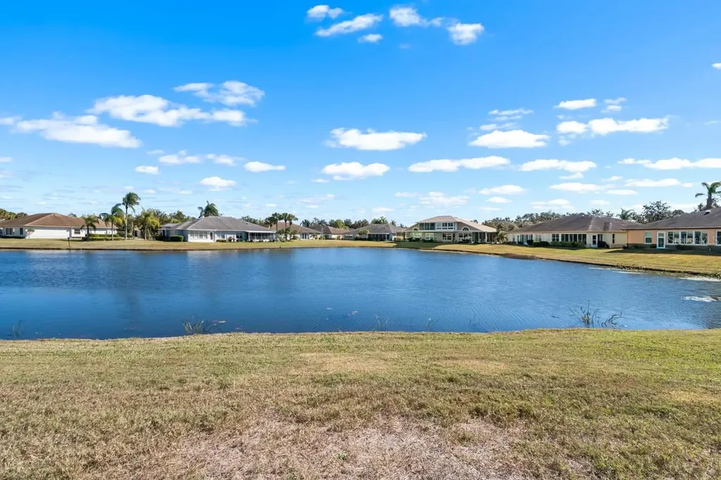 811 Staffordshire Lane Sun City Center FL 33573