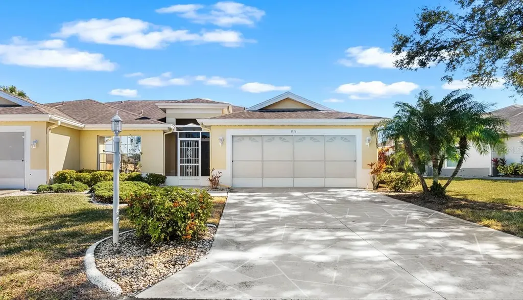 811 Staffordshire Lane Sun City Center FL 33573