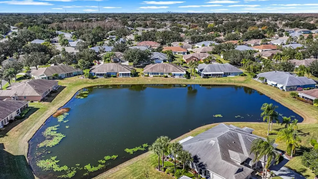 811 Staffordshire Lane Sun City Center FL 33573