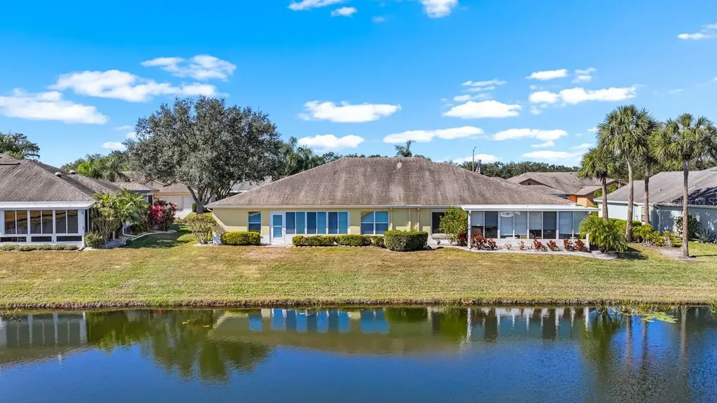 811 Staffordshire Lane Sun City Center FL 33573