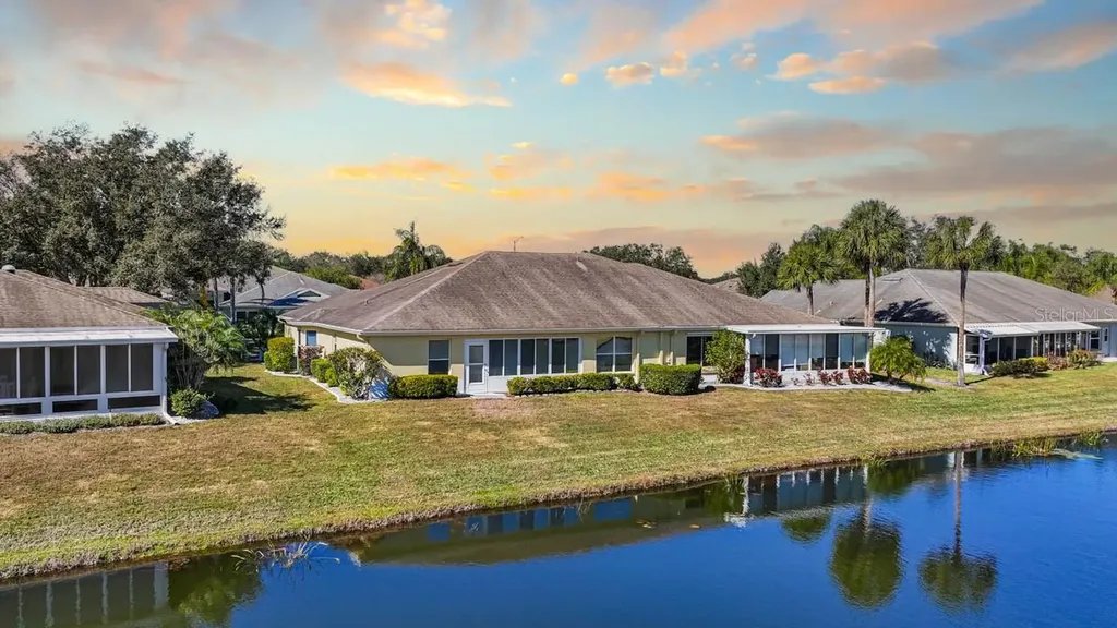 811 Staffordshire Lane Sun City Center FL 33573