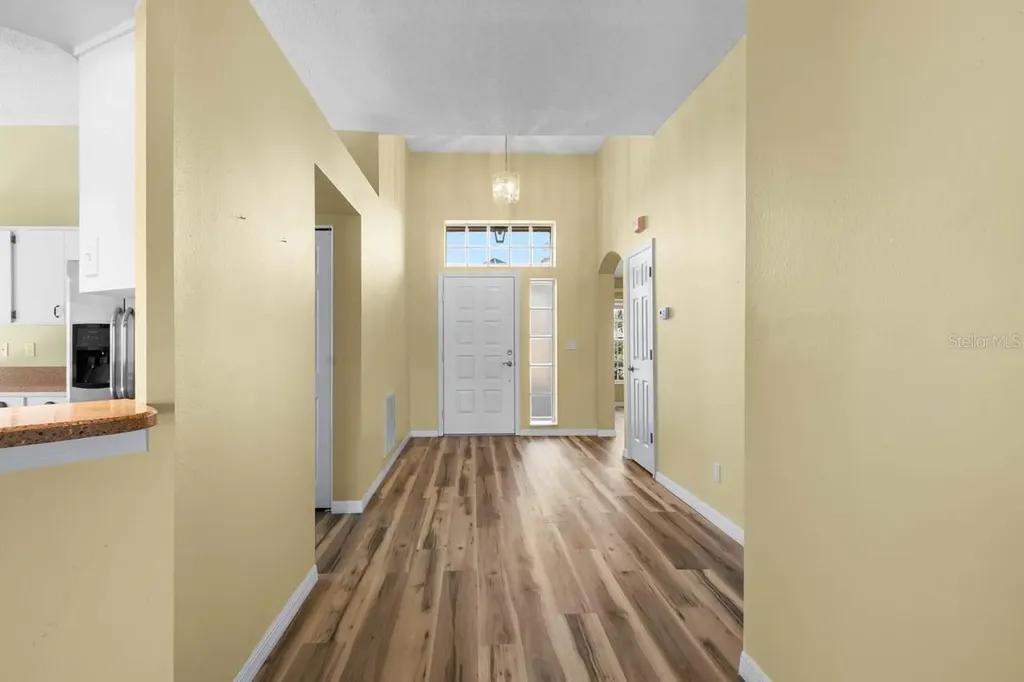 811 Staffordshire Lane Sun City Center FL 33573