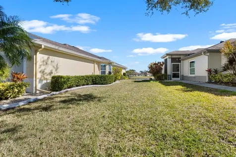 811 Staffordshire Lane Sun City Center FL 33573