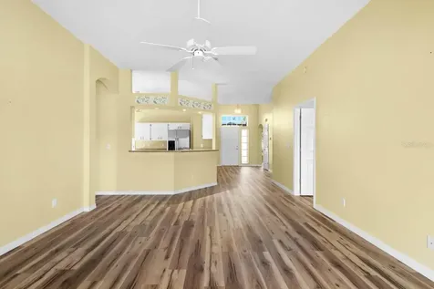 811 Staffordshire Lane Sun City Center FL 33573
