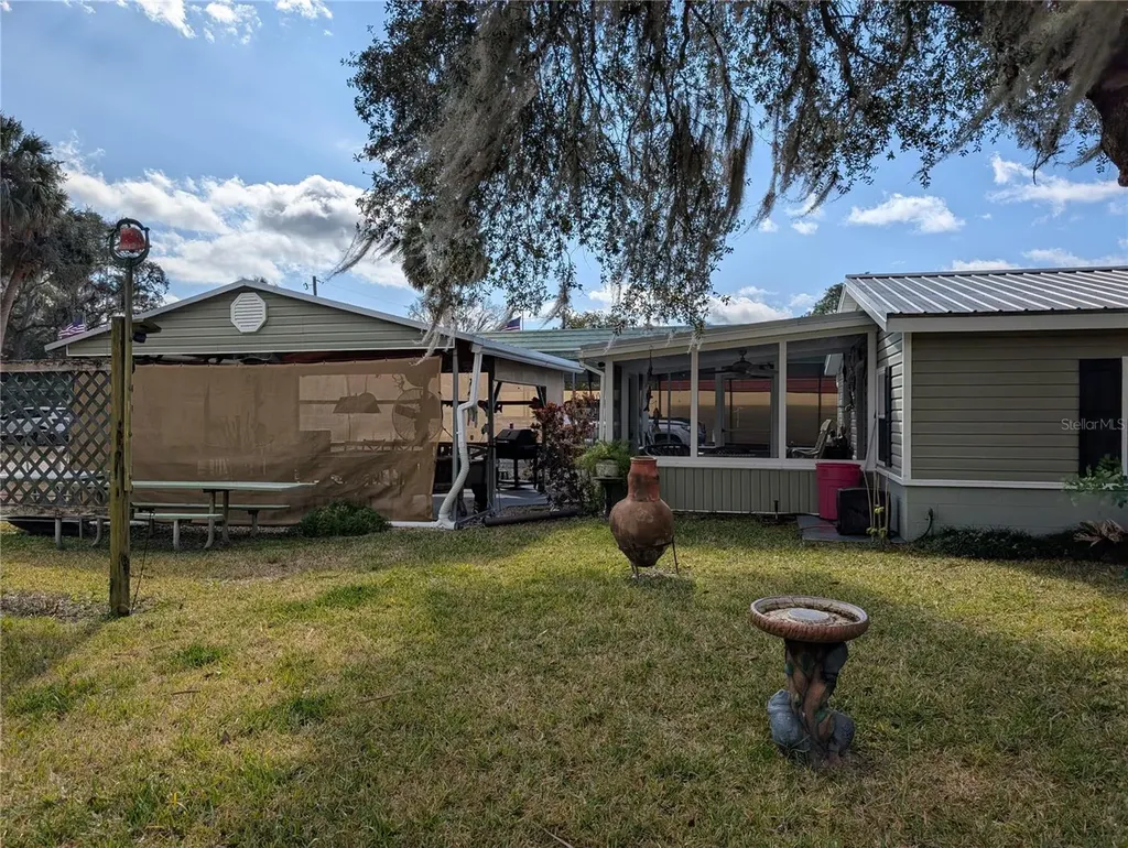 55135 5th Street Astor FL 32102